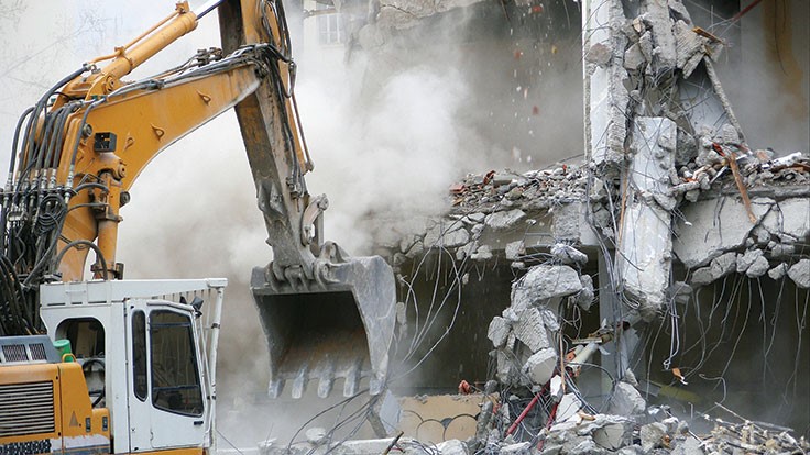 Exterior demolition begins on Detroit arena 
