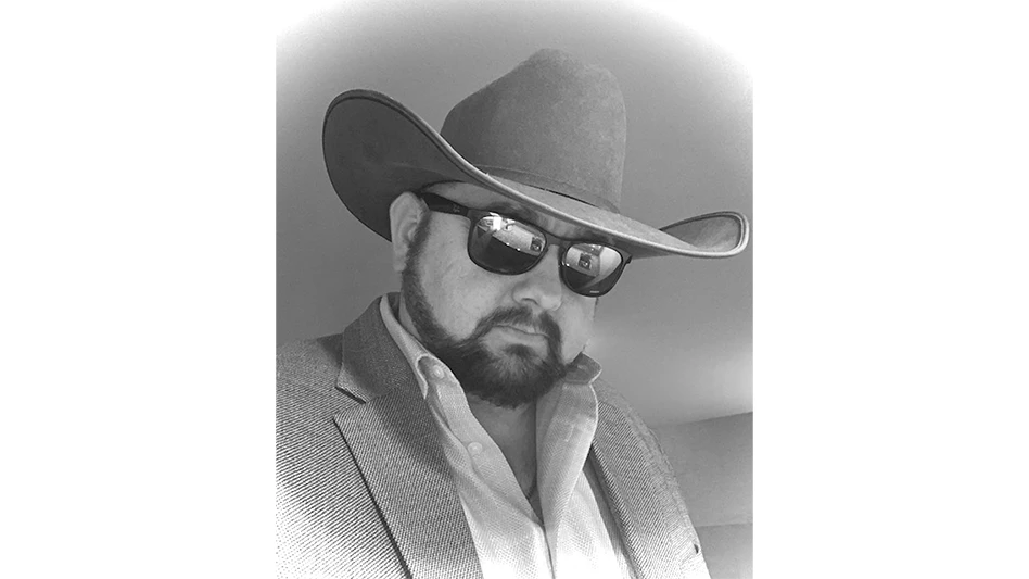 chris haefer headshot