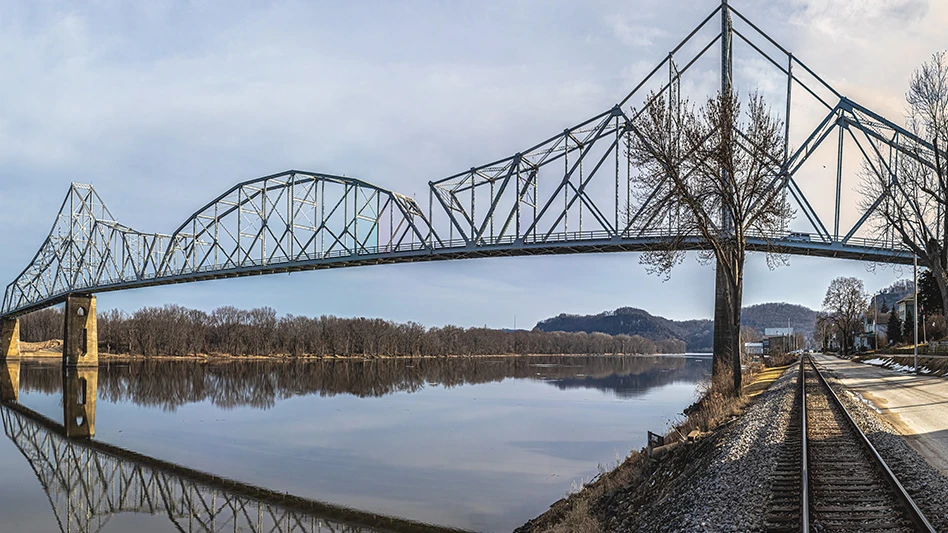 Mississippi River Bridge at Lansing
